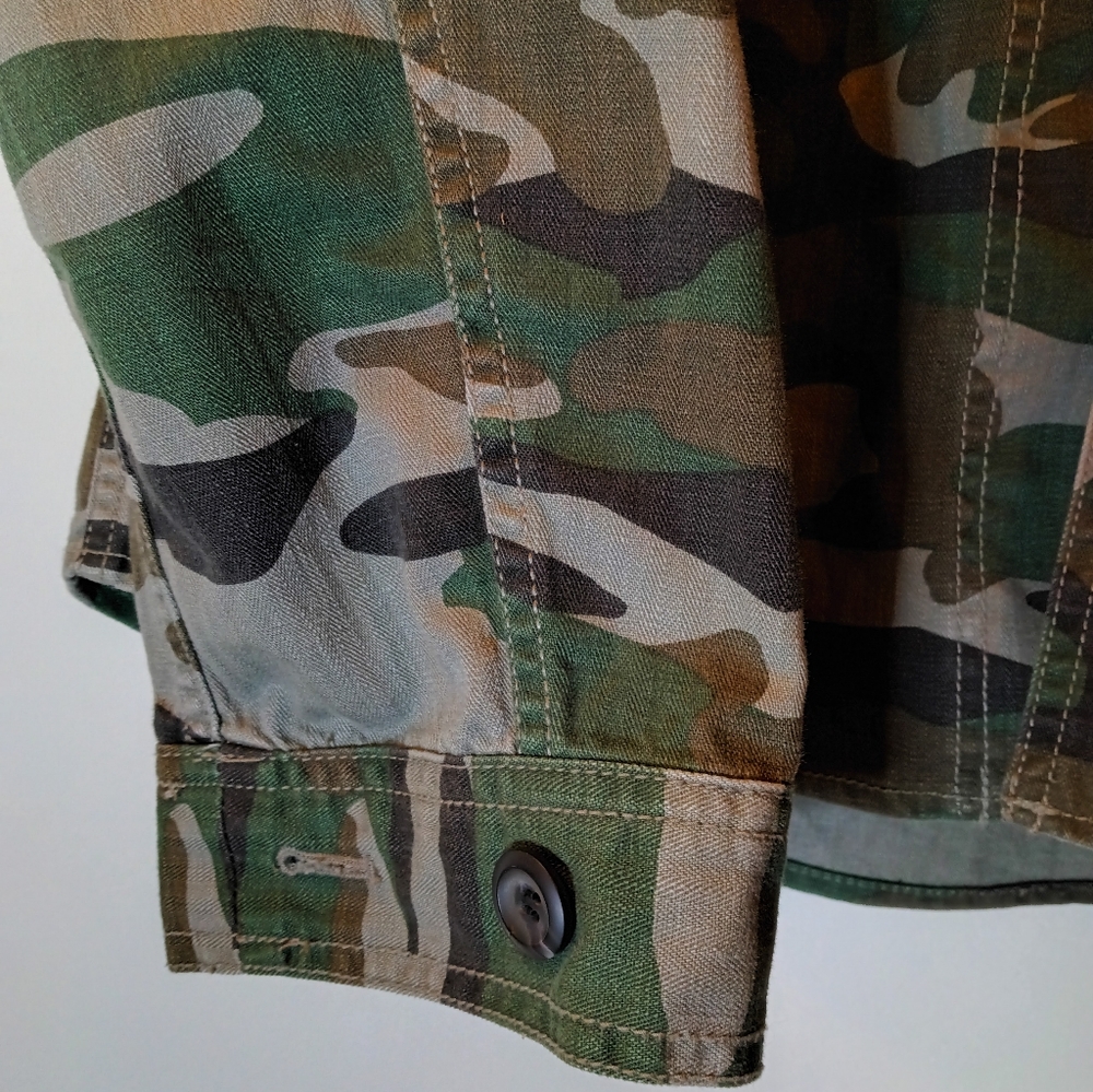 J. Crew Camoflauge Utility Jean-Style Jacket Size Large - Picture 8 of 12